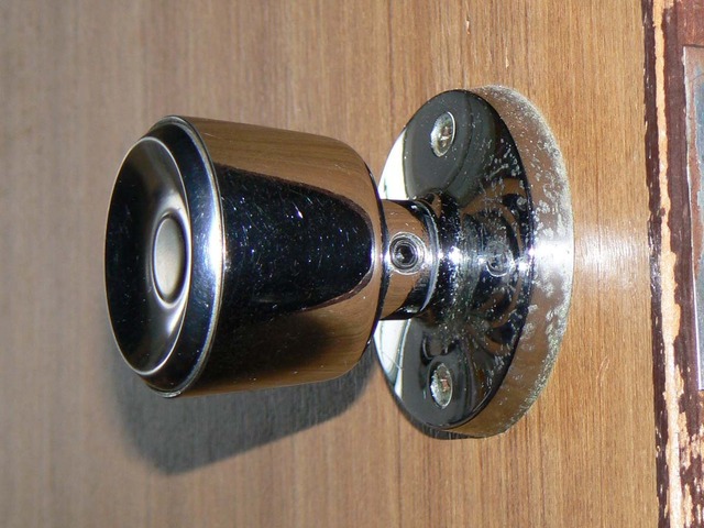 P1030479-1200.jpg