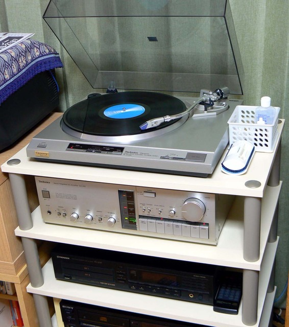 P1030685-1200.jpg