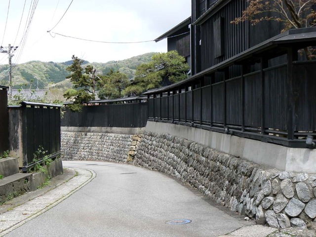 P1030832-1200.jpg