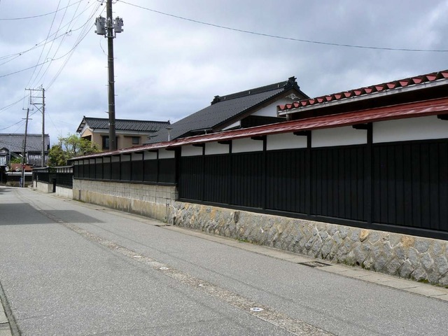 P1030843-1200.jpg