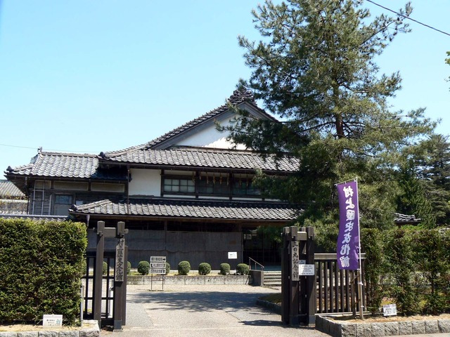 P1040137-1600.jpg