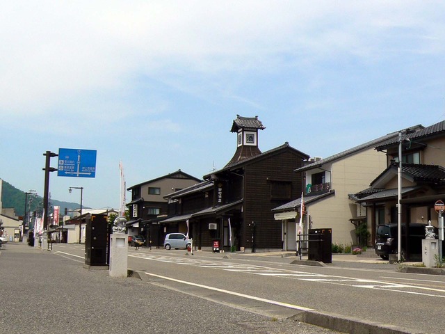 P1040358-1600.jpg