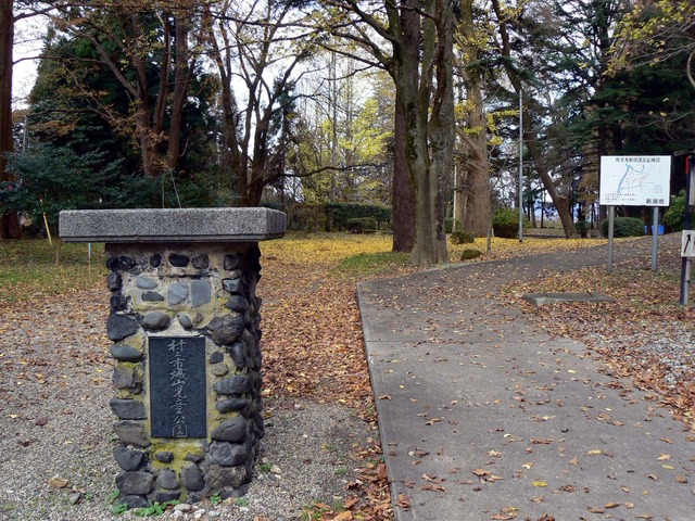 P1050591-2048.jpg
