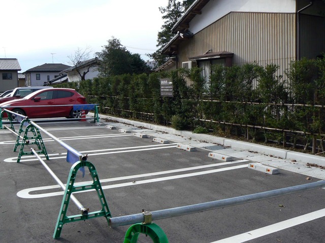 P1050628-2048.jpg