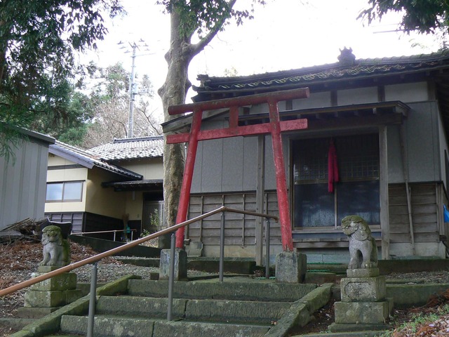 P1050728-2048.jpg