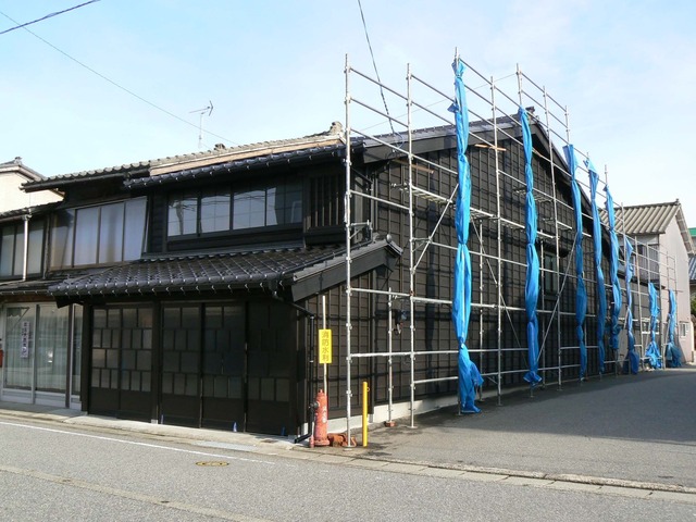 P1050783-2048.jpg