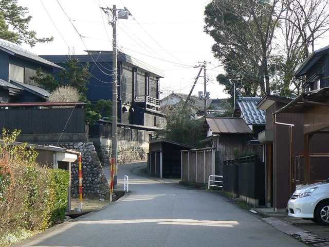 P1050802-2048.jpg
