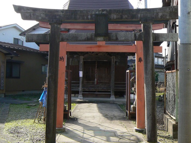 P1050810-2048.jpg