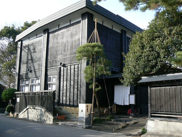 P1050851-2048.jpg