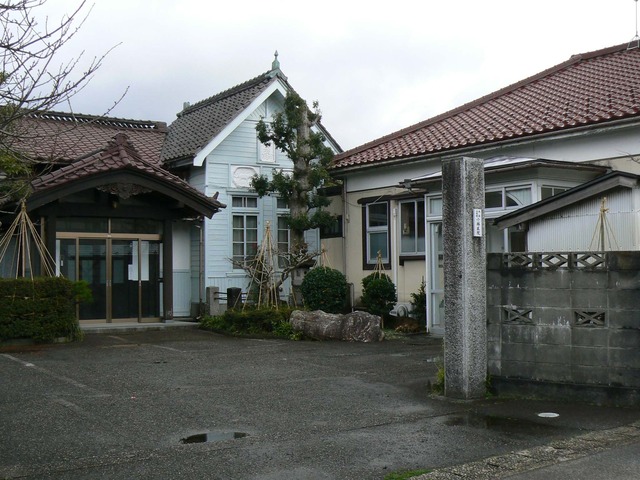 P1060264-2048.jpg