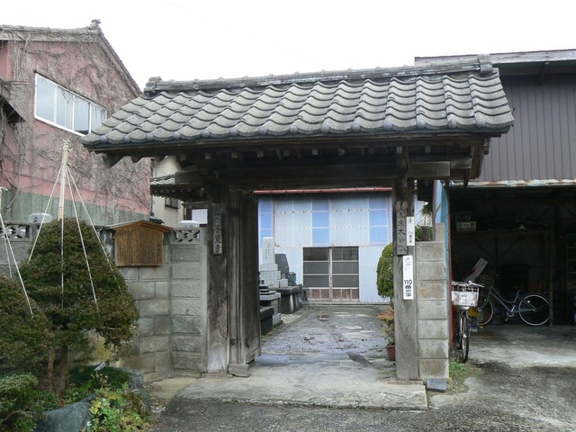 P1060273-2048.jpg