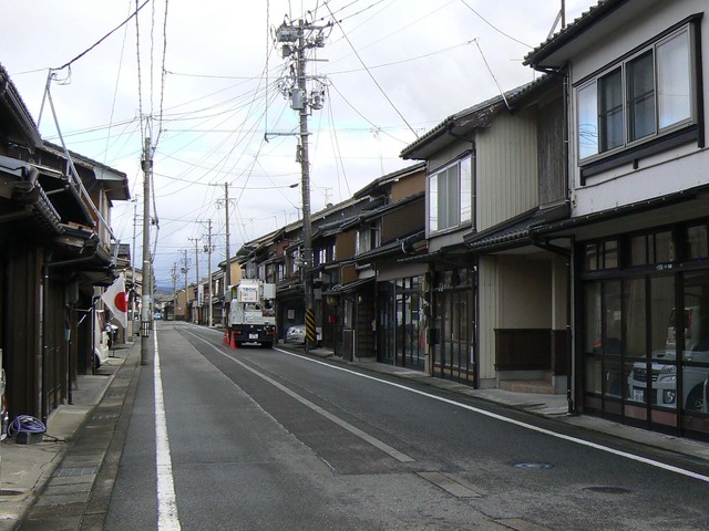 P1060329-2048.jpg
