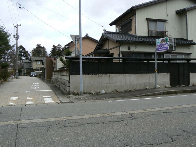 P1060359-2048.jpg