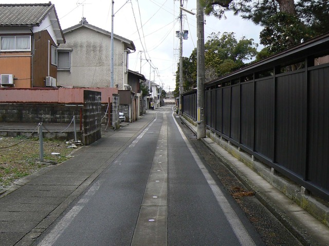 P1060563-2048.jpg