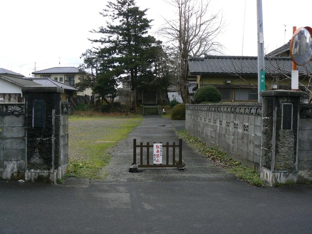 P1060583-2048.jpg