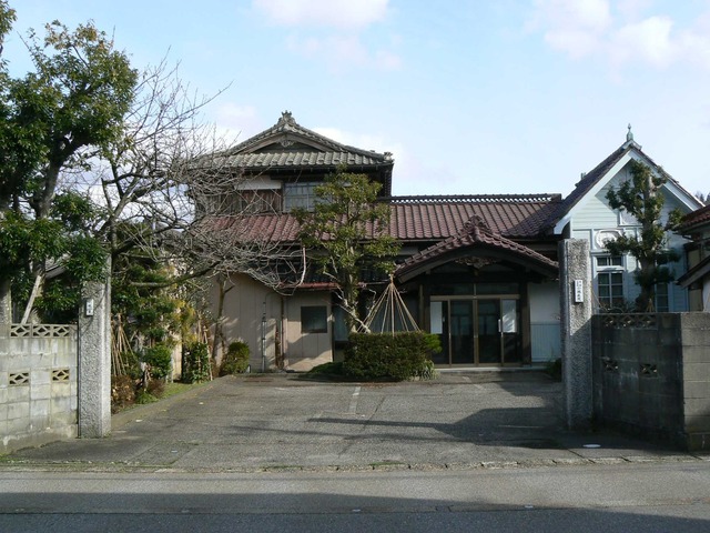 P1060641-2048.jpg