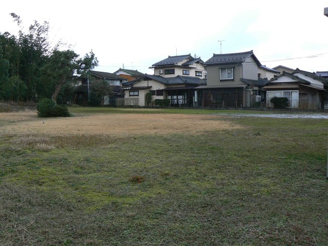 P1060877-2048.jpg