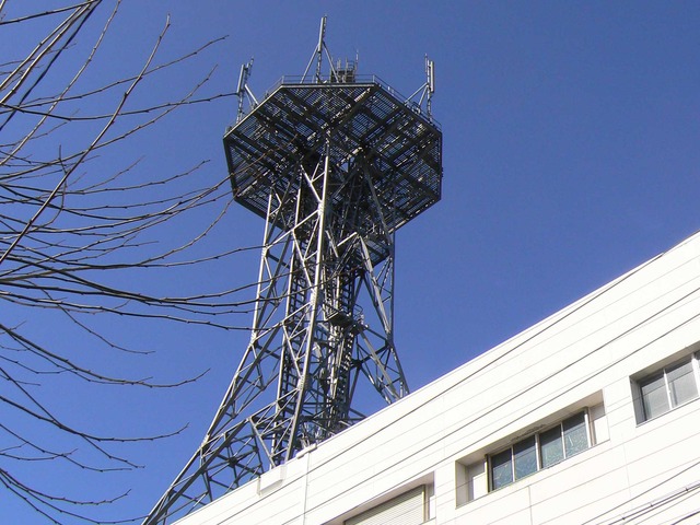 P1060911-2048.jpg