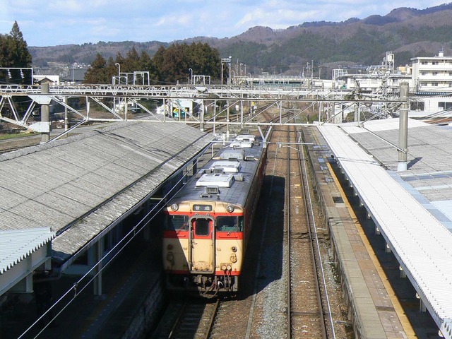 P1060943-2048.jpg