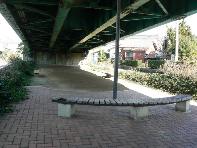 P1070002-2048.jpg
