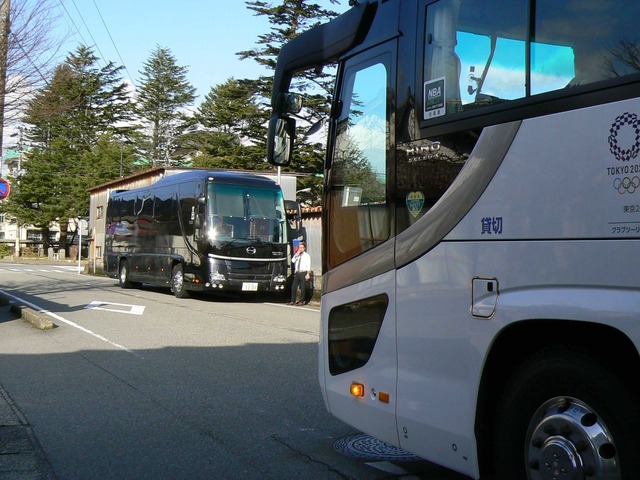 P1070014-2048.jpg