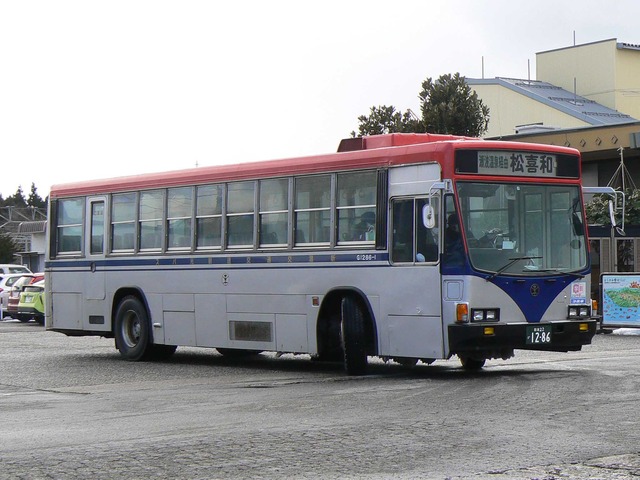 P1070185-2048.jpg