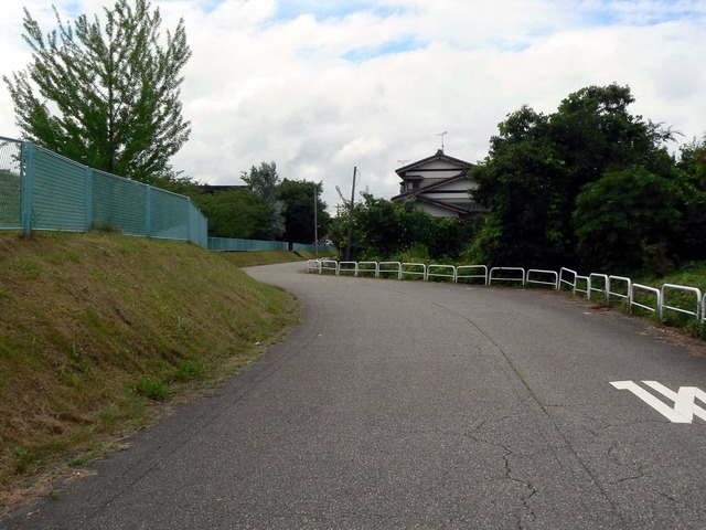 P1080045-2048.jpg