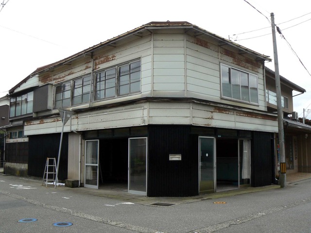 P1080102-2048.jpg