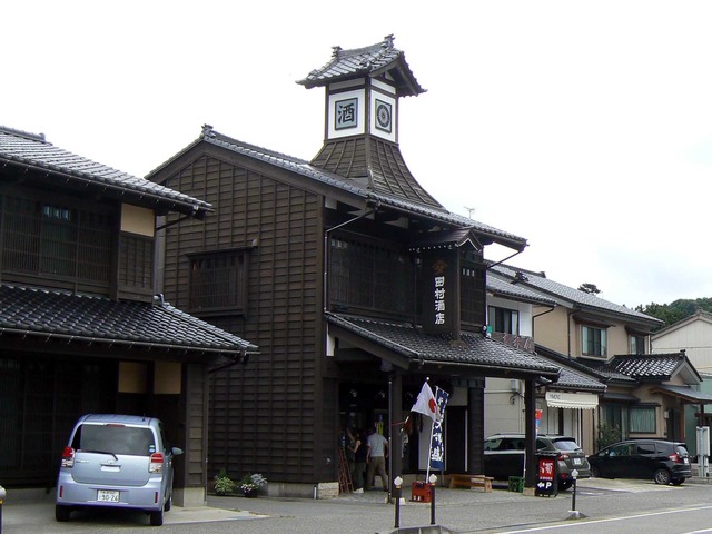 P1080128-2048.jpg