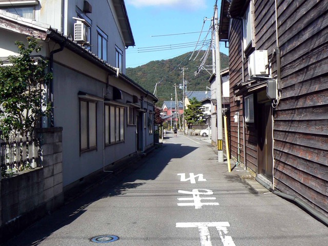 P1080992-2048.jpg