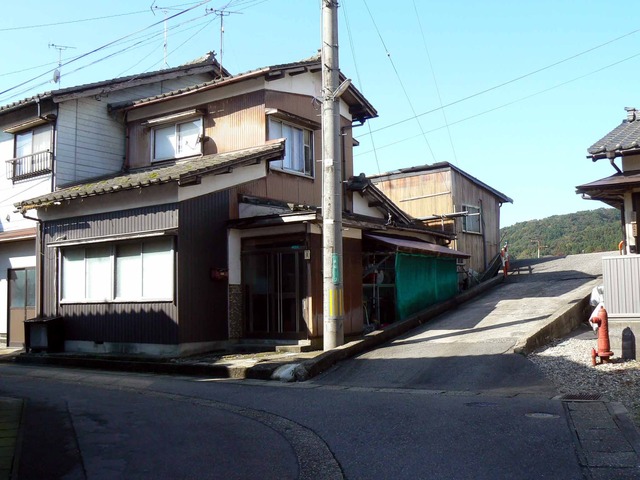 P1090006-2048.jpg