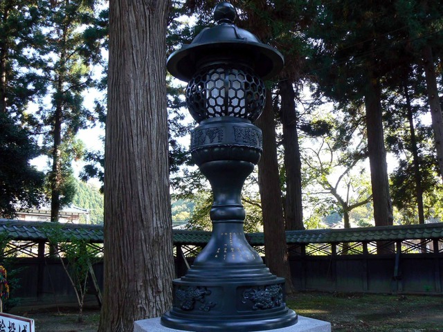 P1090095-2048.jpg