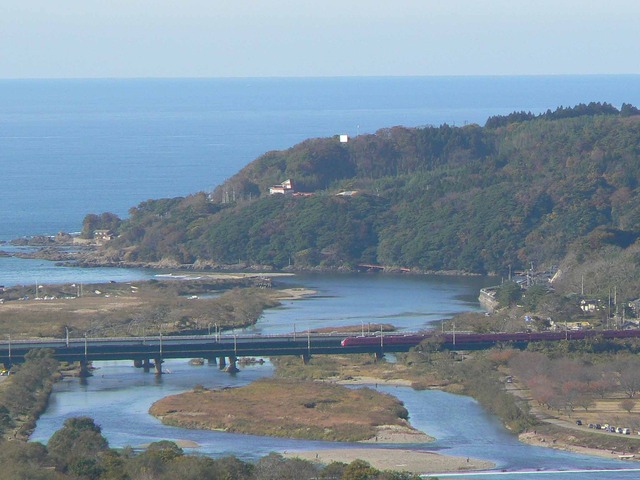 P1090379-2048.jpg