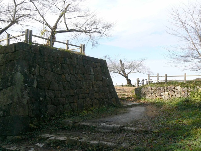 P1090643-2048.jpg