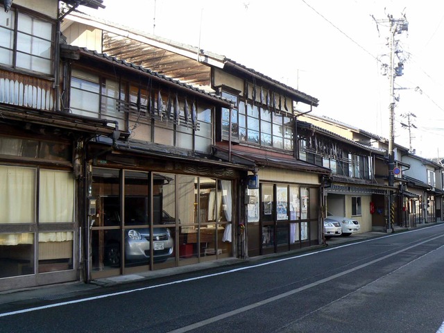 P1090777-2048.jpg