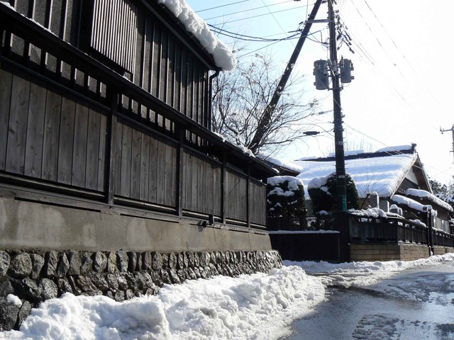 P1100131-2048.jpg