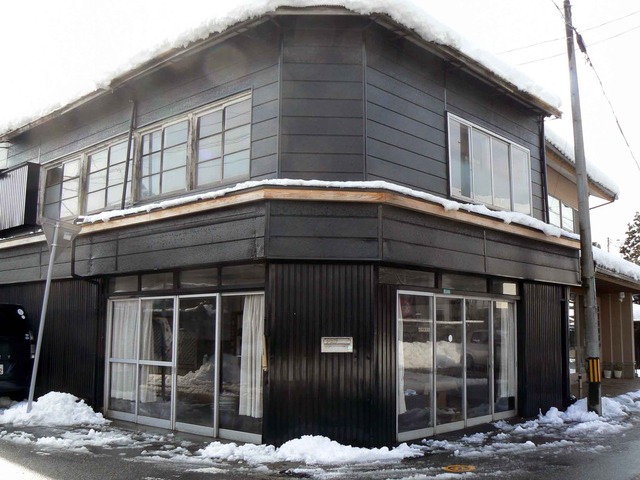 P1100139-2048.jpg