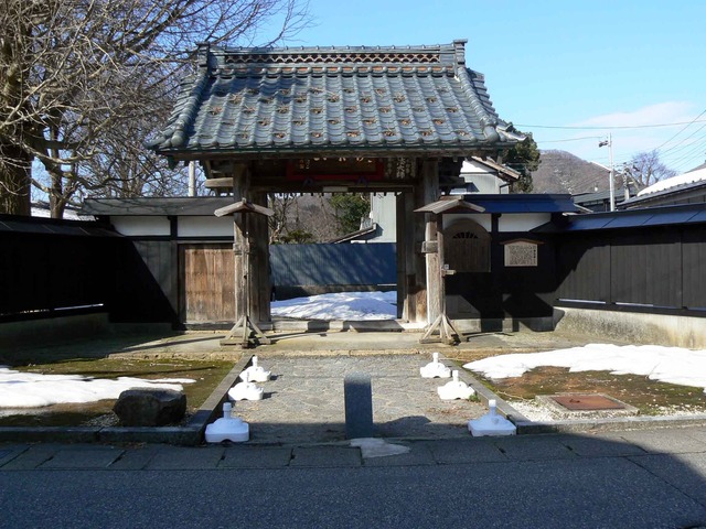 P1100869-2048.jpg