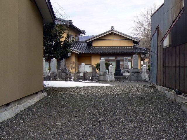 P1100875-2048.jpg