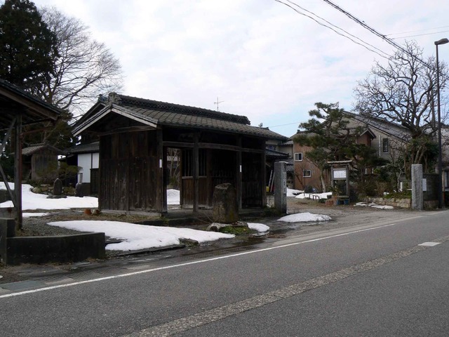 P1100896-2048.jpg