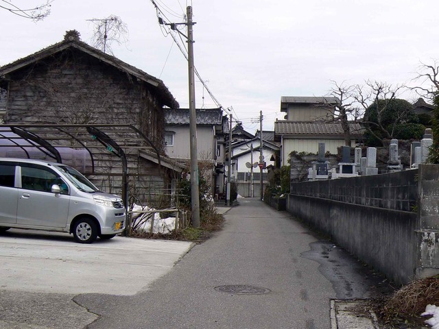 P1100916-2048.jpg