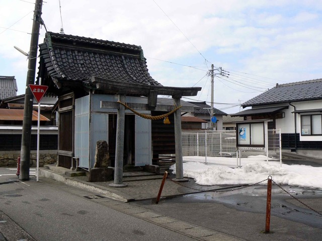 P1100925-2048.jpg