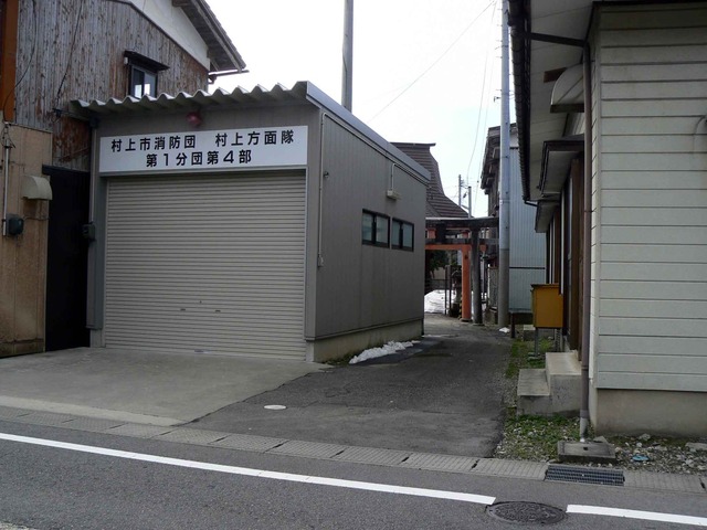 P1100930-2048.jpg