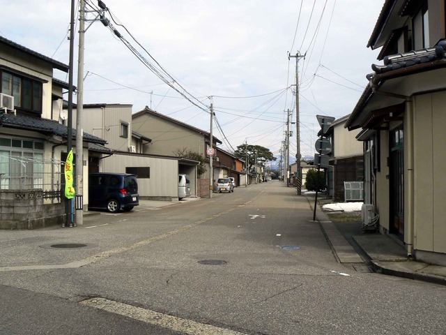 P1100942-2048.jpg
