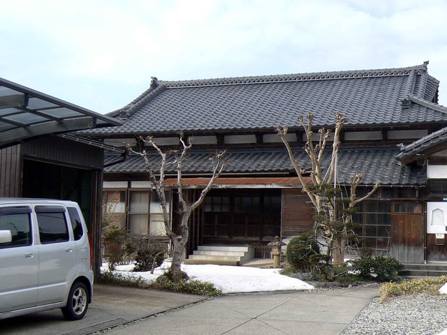P1100948-2048.jpg