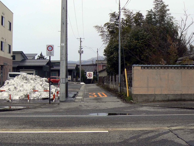 P1110035-2048.jpg