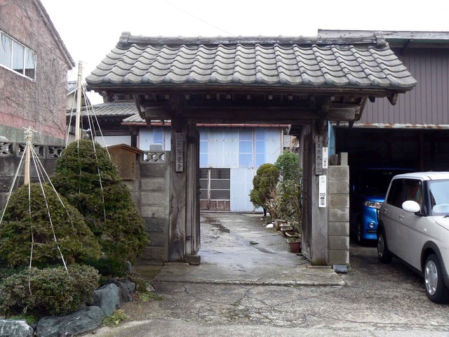 P1110050-2048.jpg