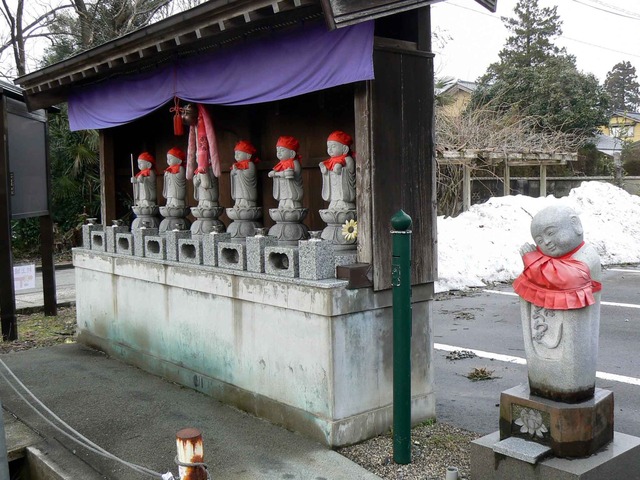 P1110159-2048.jpg