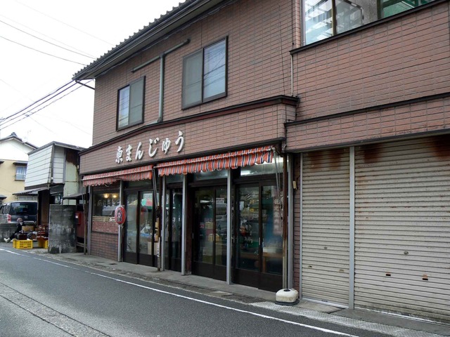 P1110211-2048.jpg