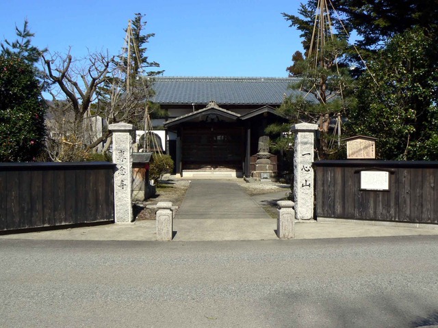 P1110305-2048.jpg